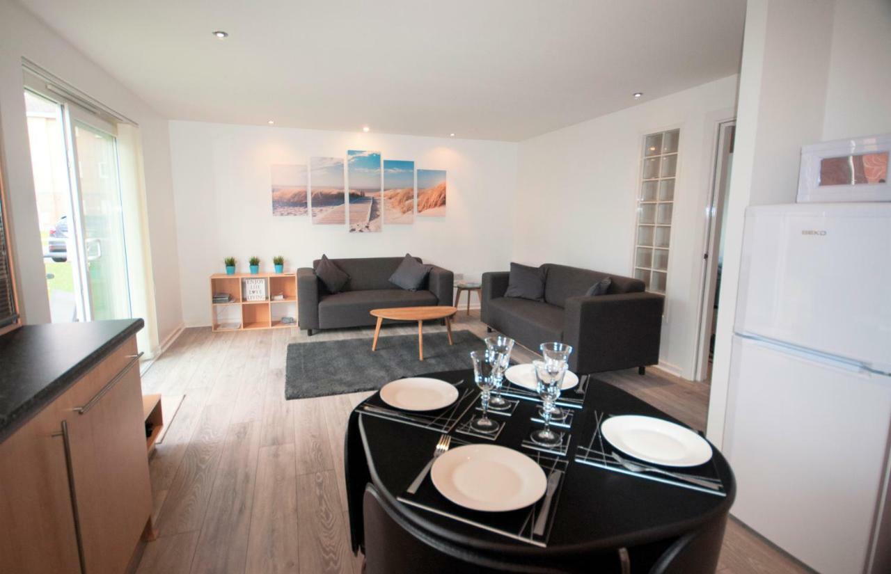 Coastal Apartments - Wales Swansea Eksteriør billede